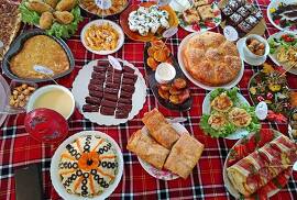 Вкусни ястия, фермерски пазар, фолклор и театър на…