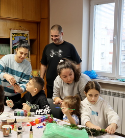 Коледни работилници отвориха врати в Община Лясковец…